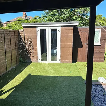 A Summer Homestay Middlesbrough